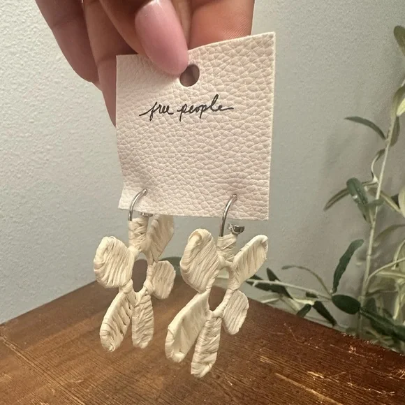Free People Ivory Floral Earrings - Picture 2 of 4